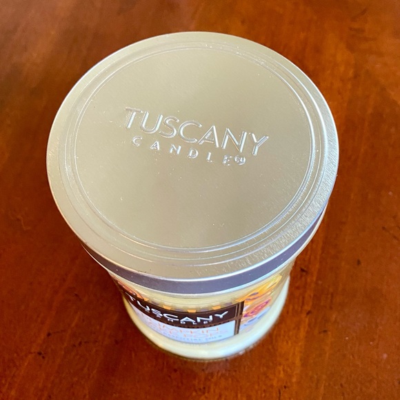 TUSCANY CANDLE pumpkin cake pops jar candle - Picture 3 of 6